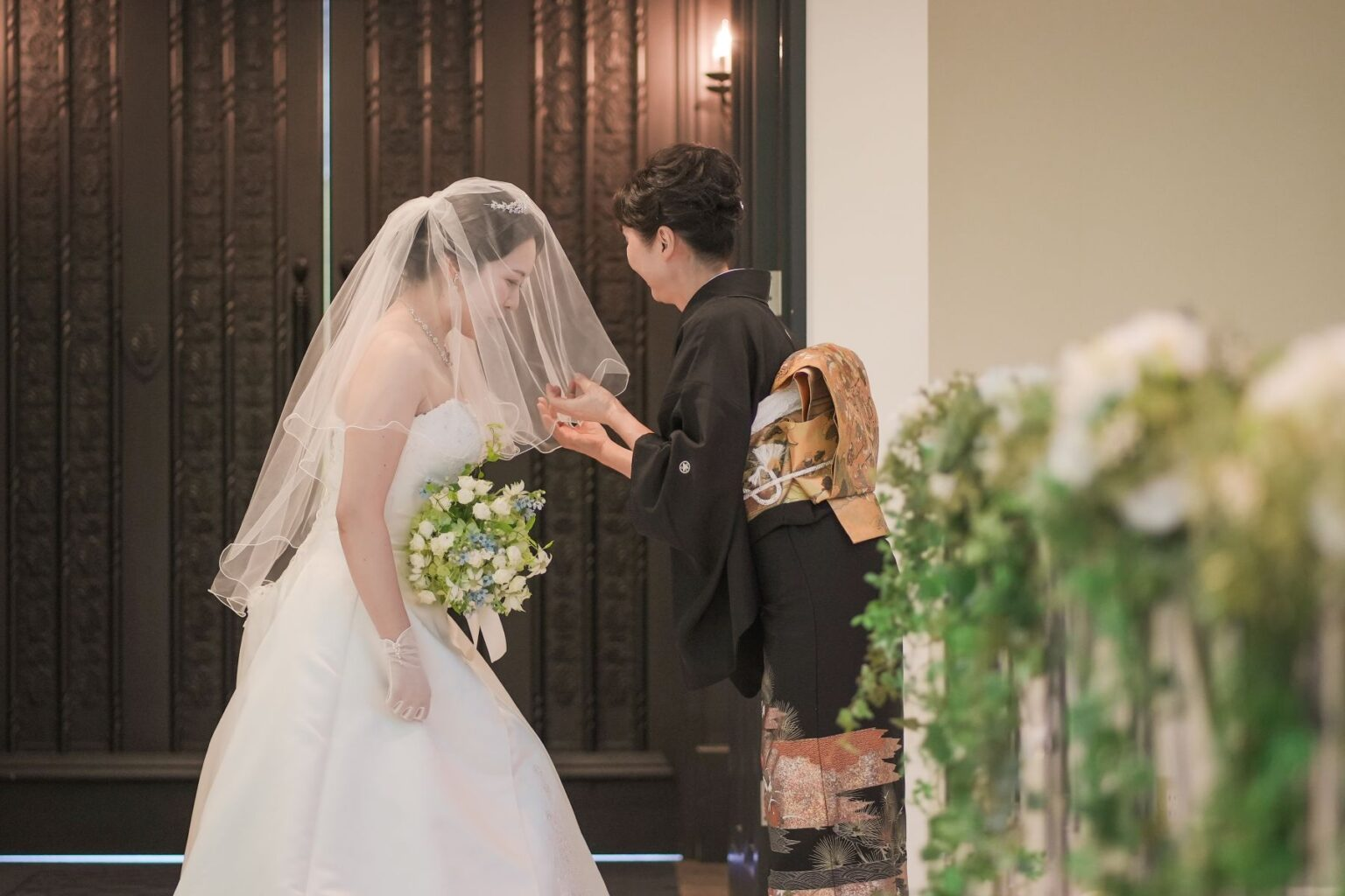 親御様からの最後の身支度を整えて頂く大切なシーン。